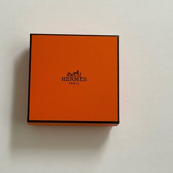 Hermes Brides De Gala Bangle Bracelet  White Silver Wide w/Box Palladium Pleated - Picture 7 of 10